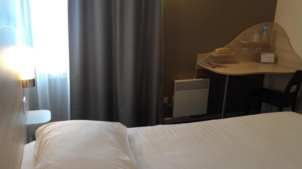 Brit Hotel La Rochelle Perigny Exteriör bild