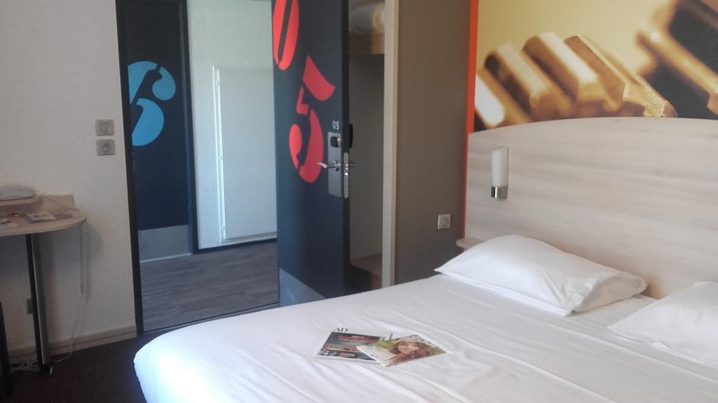 Brit Hotel La Rochelle Perigny Exteriör bild